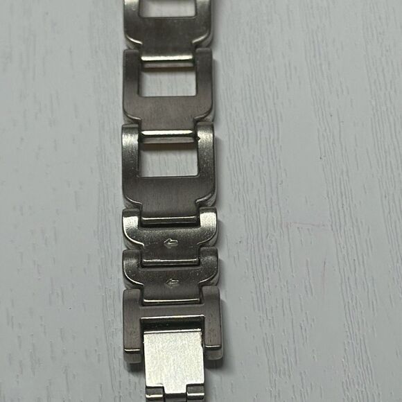 Fossil ES-9246 Ladies Womens Gold Silver Stainless Steel Watch Needs BATTERY - Picture 9 of 10